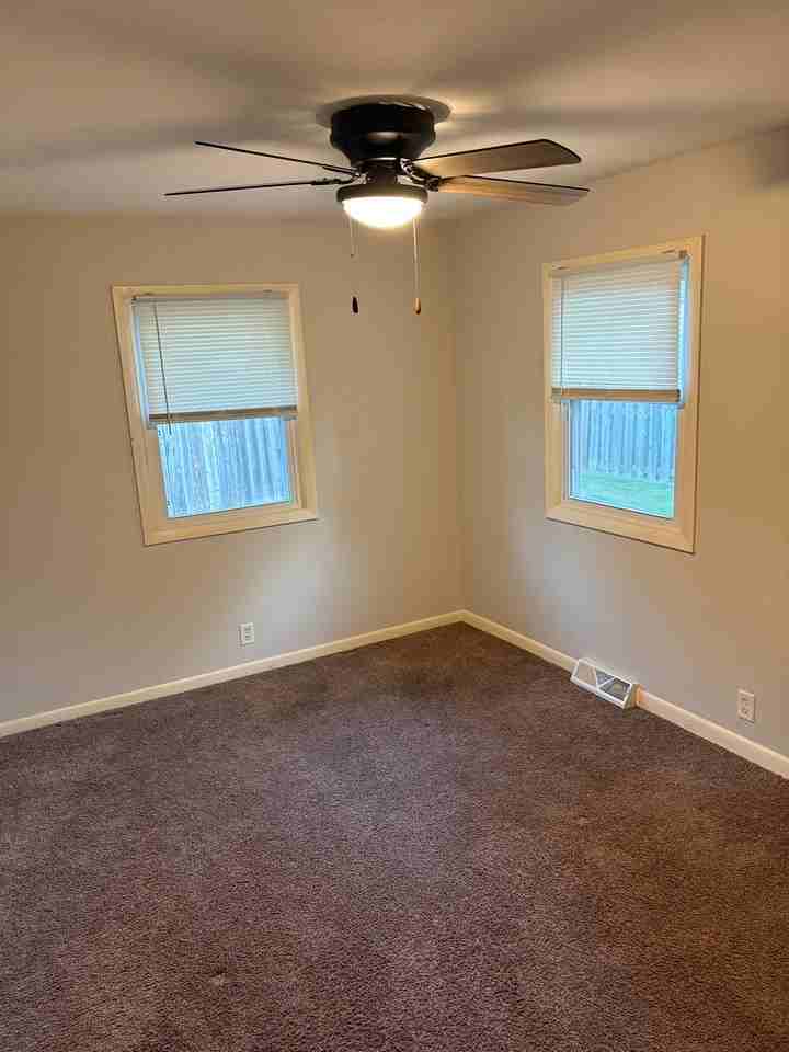 357 E Spruce St #357 - Photo 7 of 11
