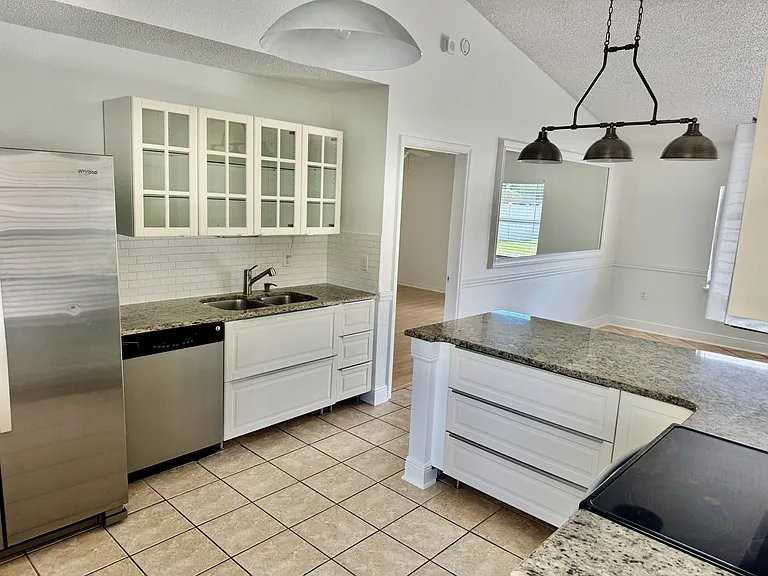 5101 Timber Ridge Trl - Photo 6 of 18