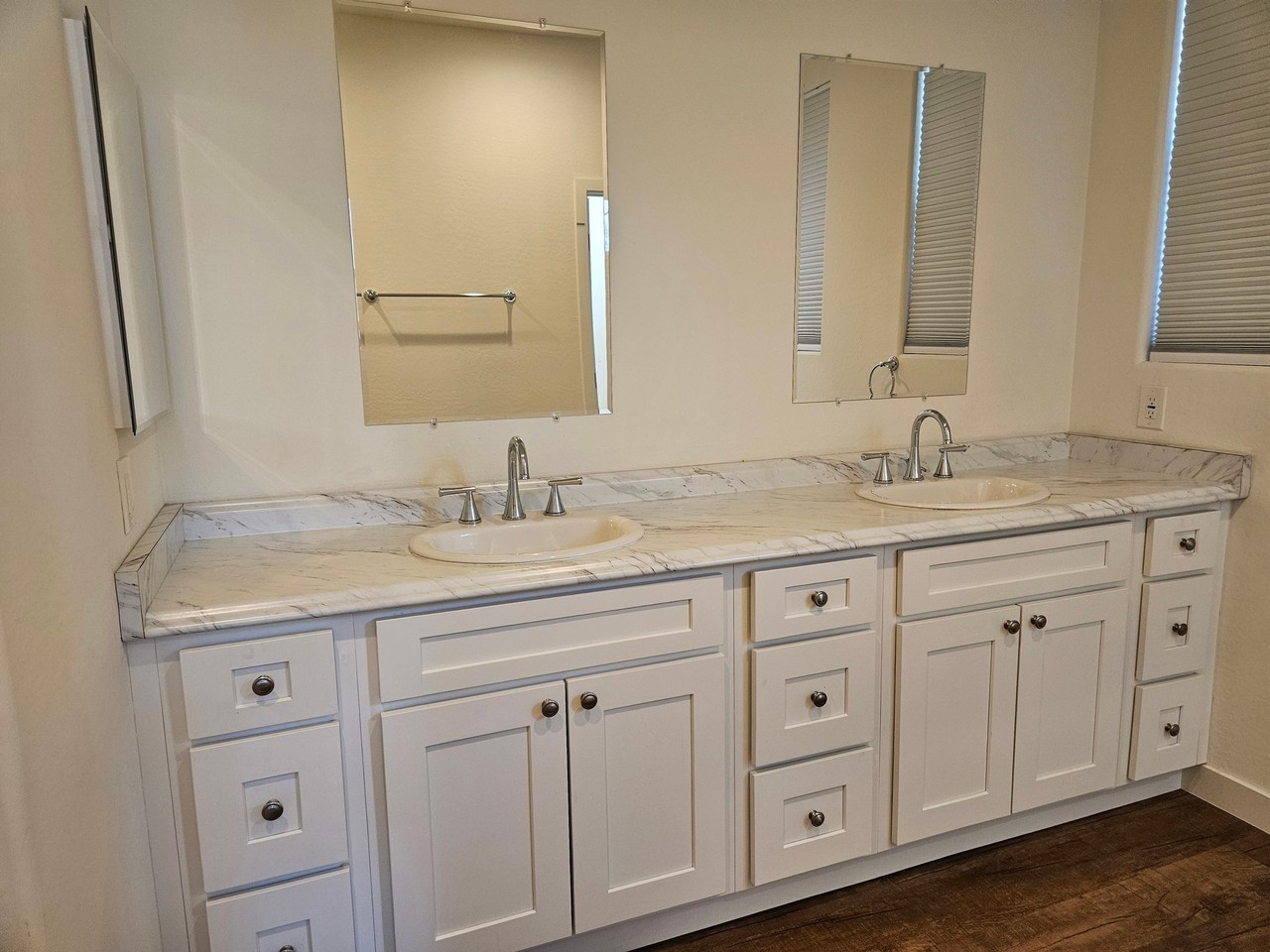 3218 W Glendale Ave #36 - Photo 6 of 20