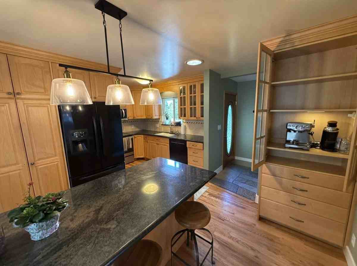 3759 S Alta Loma Dr - Photo 3 of 12