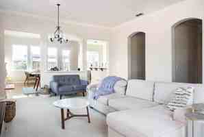 featured image of 1760 Fairview Ave