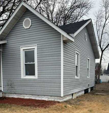 46 Eckhard Ave - Photo 2 of 7