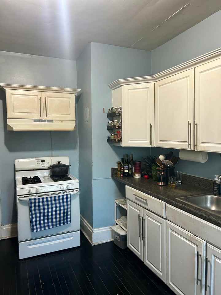 333 E Morrill Ave - Photo 2 of 10