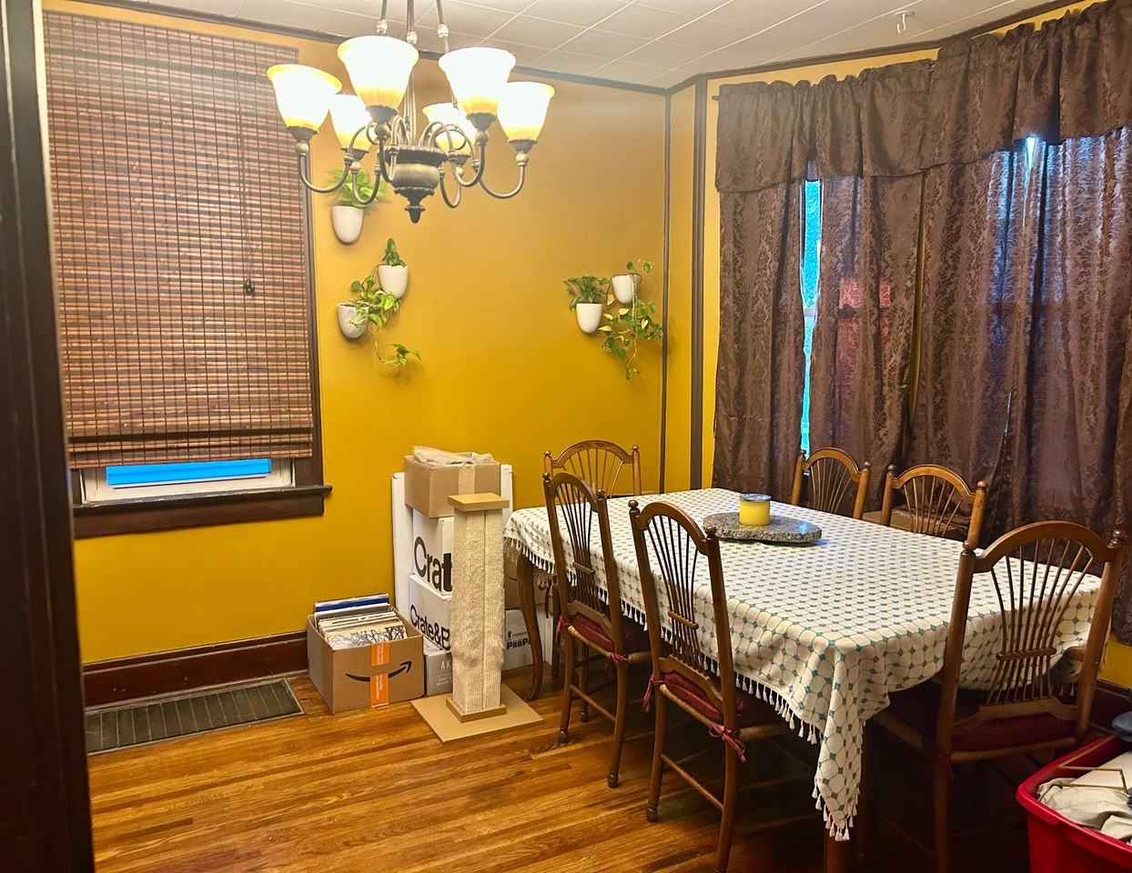 333 E Morrill Ave - Photo 5 of 10