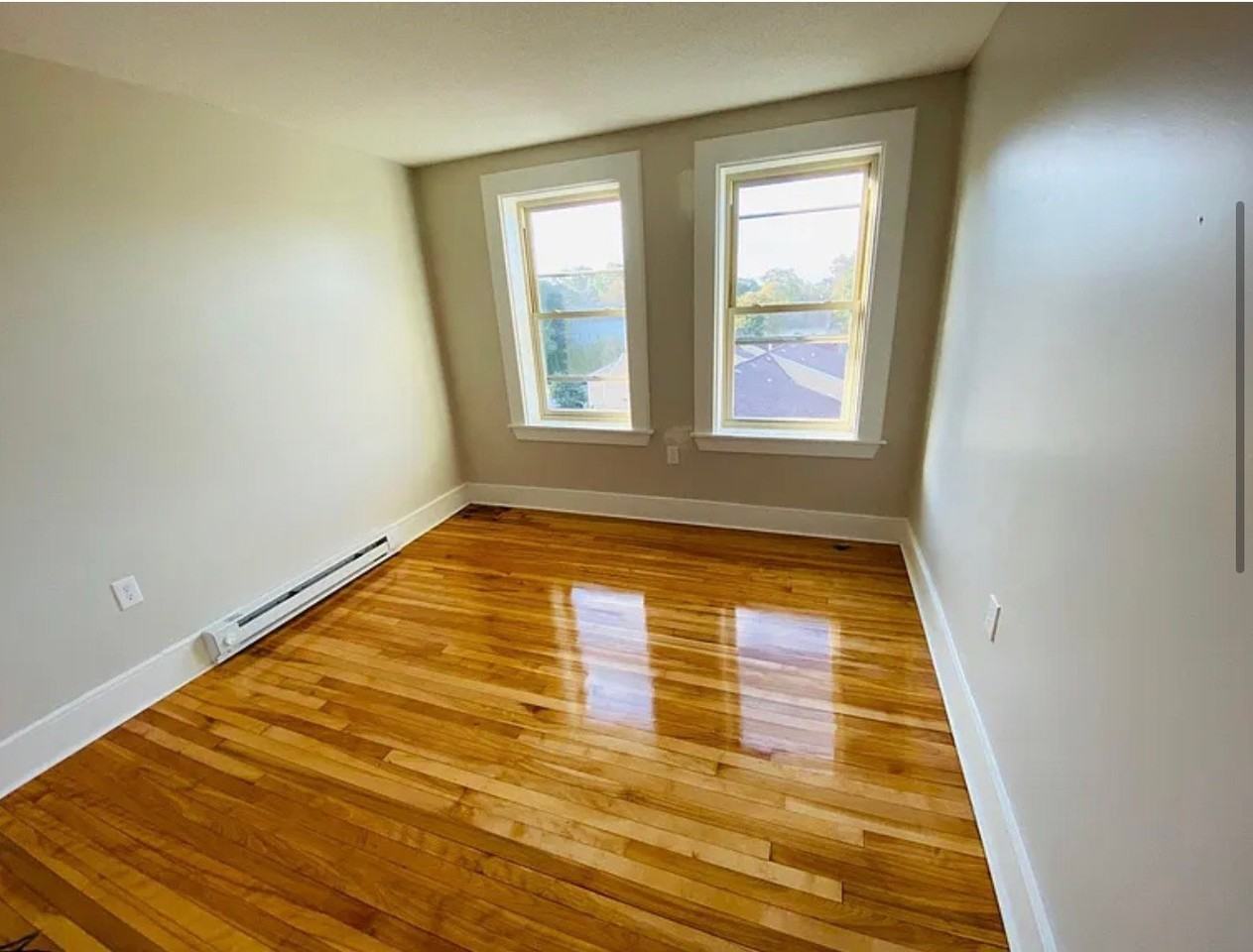 272 Pleasant St #11 - Photo 5 of 10
