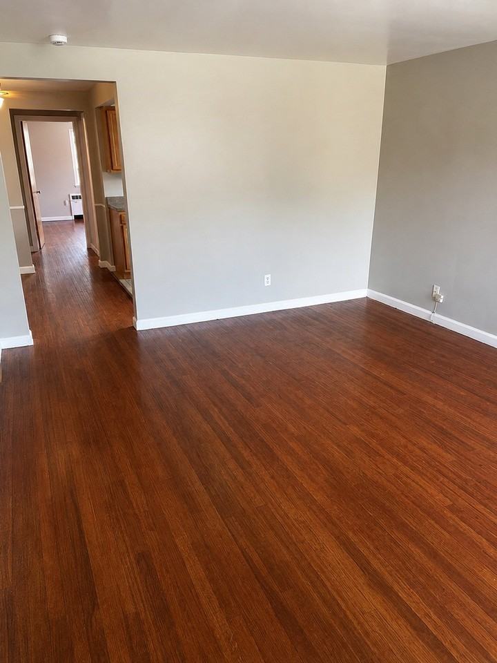 3903 E Gatewood Ln #4 - Photo 2 of 10