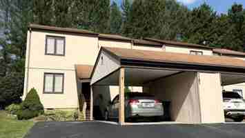 featured image of 1181 Pebble Dr