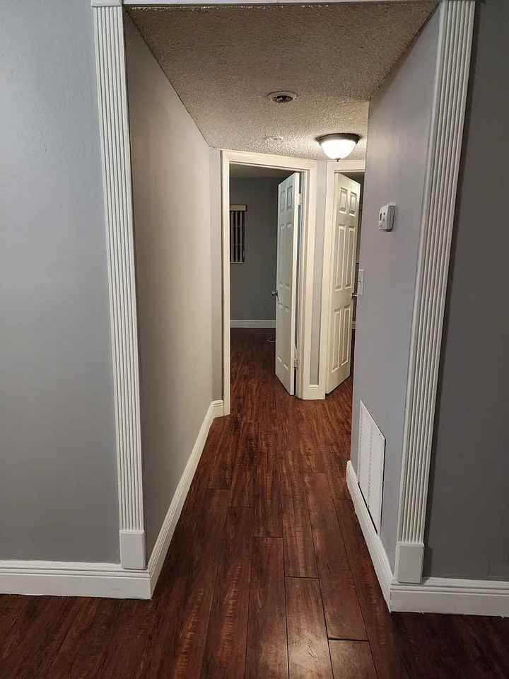 2040 Nwavenue #116 - Photo 5 of 11