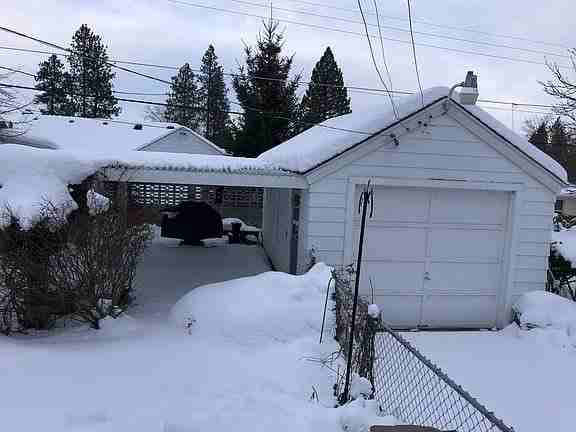 2619 W Longfellow Ave - Photo 2 of 12