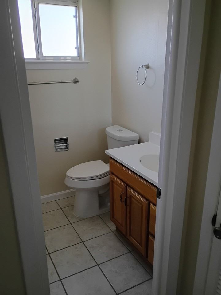 4175 Krupp Dr #17 - Photo 6 of 6