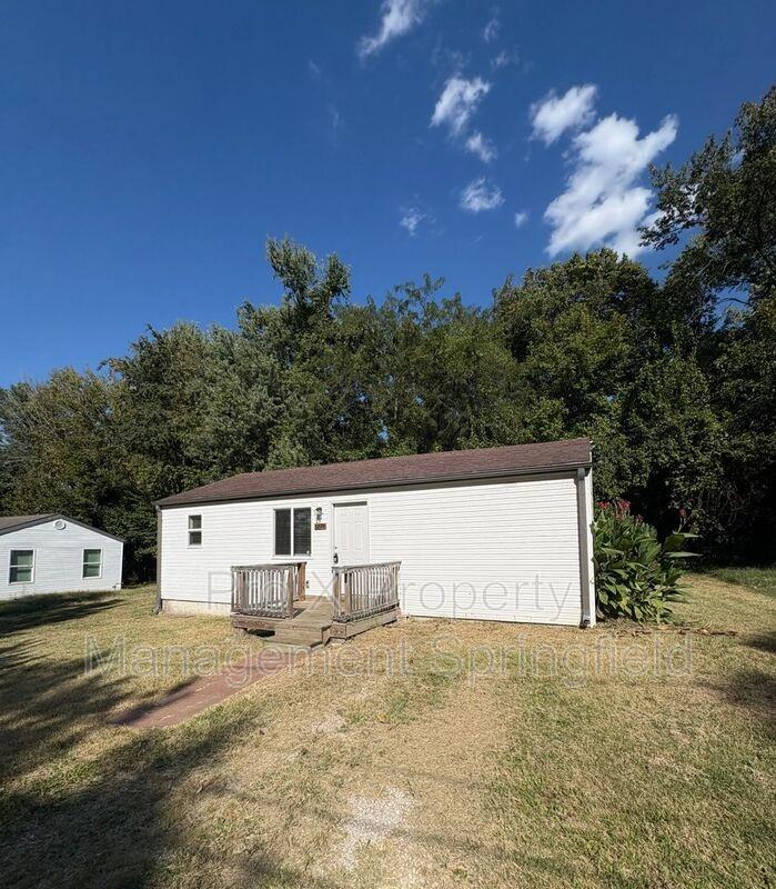 3220 N Howard Ave - Photo 2 of 13
