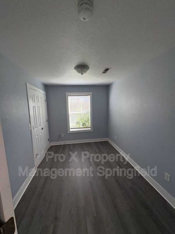 3220 N Howard Ave - Photo 7 of 13