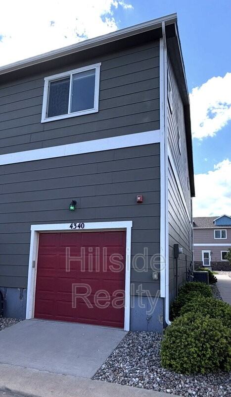 4340 Yellow Dock Pt - Photo 3 of 21