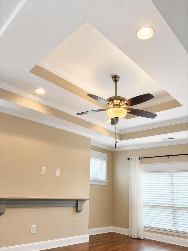 8242 Roy Ln - Photo 7 of 18