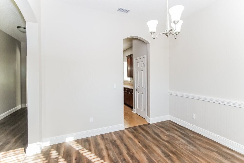 408 S Hidden Tree Dr - Photo 5 of 16