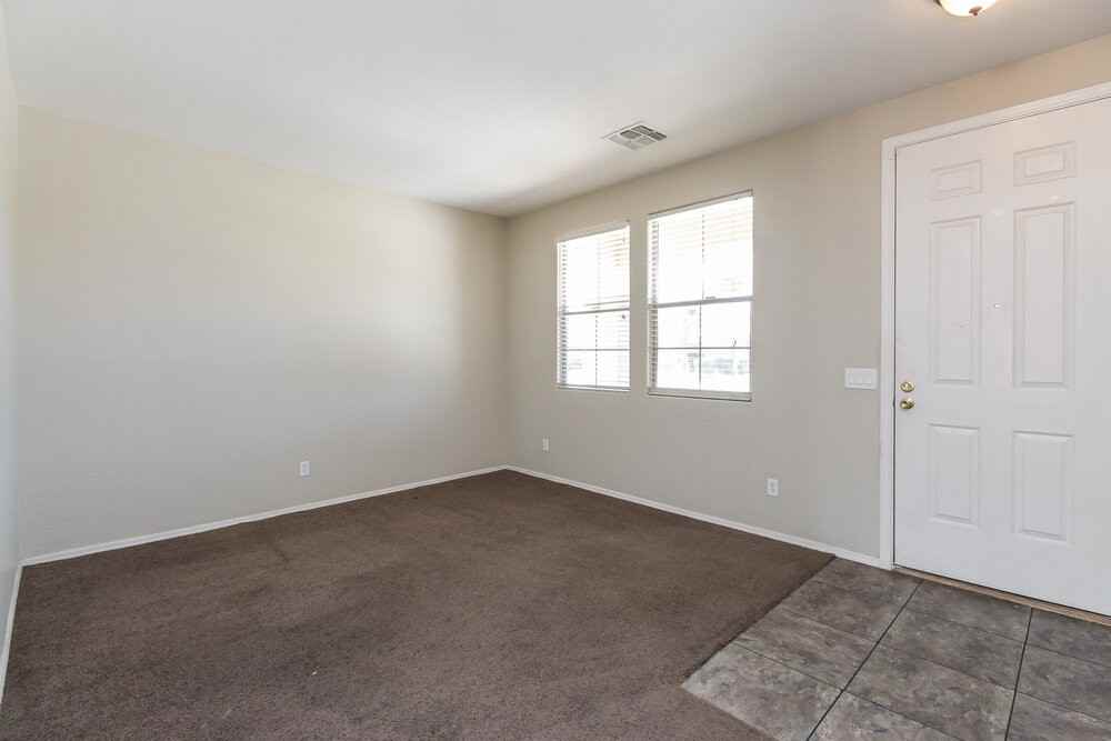 6833 S 30th Ln - Photo 2 of 15