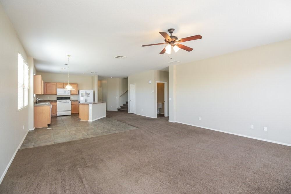 6833 S 30th Ln - Photo 4 of 15