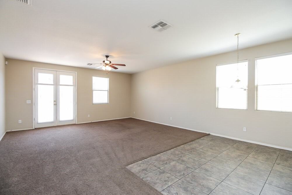 6833 S 30th Ln - Photo 7 of 15
