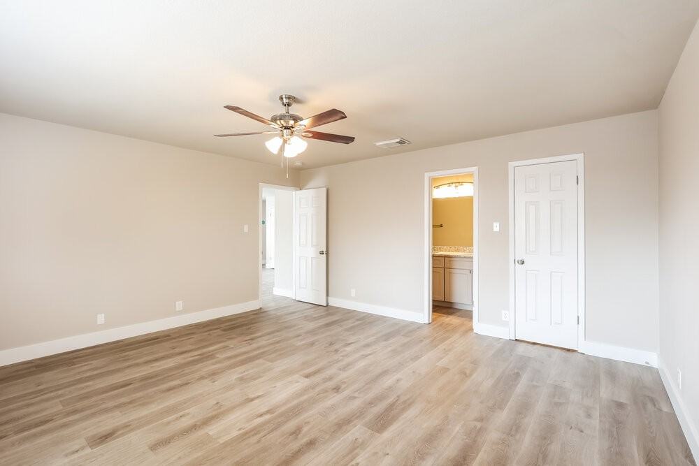 8042 Swindow Cir - Photo 7 of 11