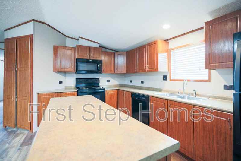 1210 Orizaba - Photo 5 of 22