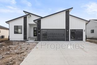 950 Roman Rd - Photo 1 of 1