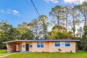 featured image of 4817 Manville Cir