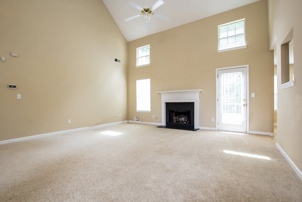 2404 Napa Valley Dr - Photo 3 of 15
