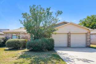 2515 Village Circle Dr - Photo 1 of 1
