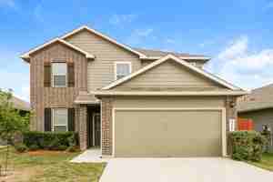featured image of 2465 Mccrae