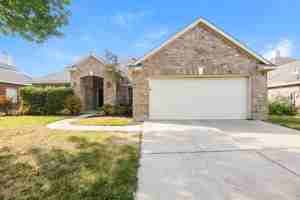featured image of 337 Fort Edward Dr