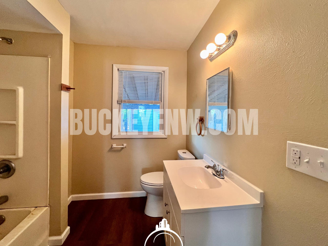 2607 Chestnut St - Photo 7 of 11