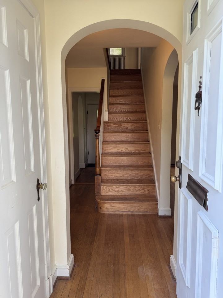 435 N Monroe St #NA - Photo 2 of 18