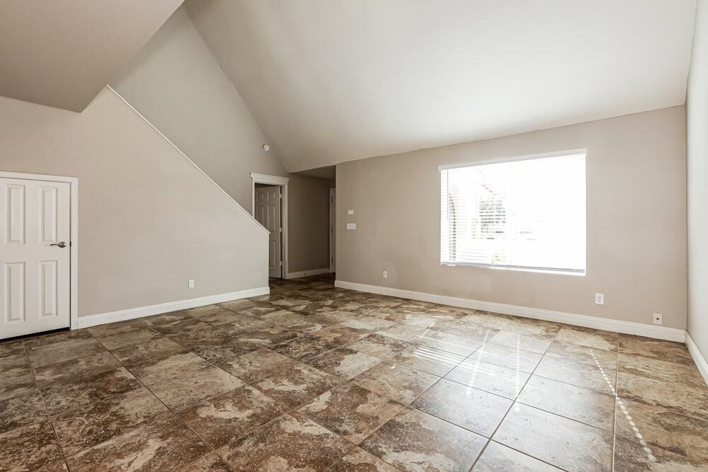 2848 E Brown Rd #8 - Photo 5 of 17
