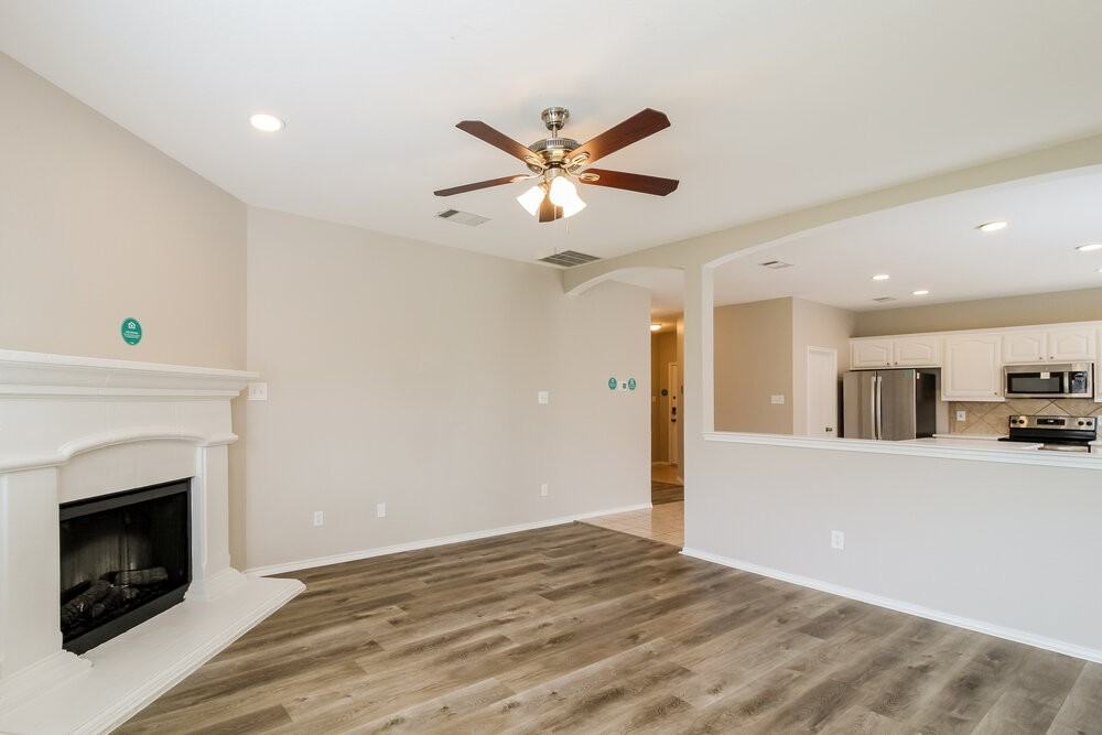 14332 Cedar Post Dr - Photo 5 of 16