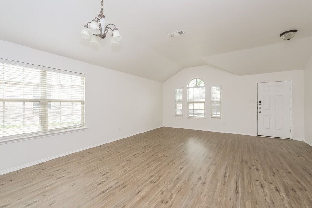 16301 Severn Ln - Photo 4 of 16