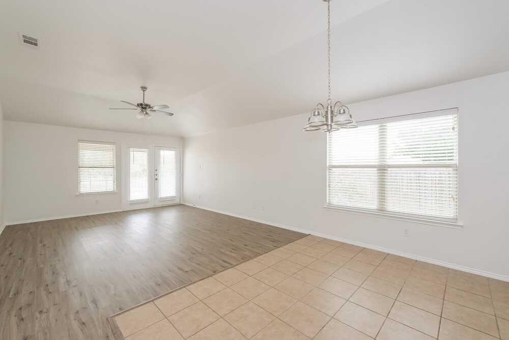 16301 Severn Ln - Photo 5 of 16