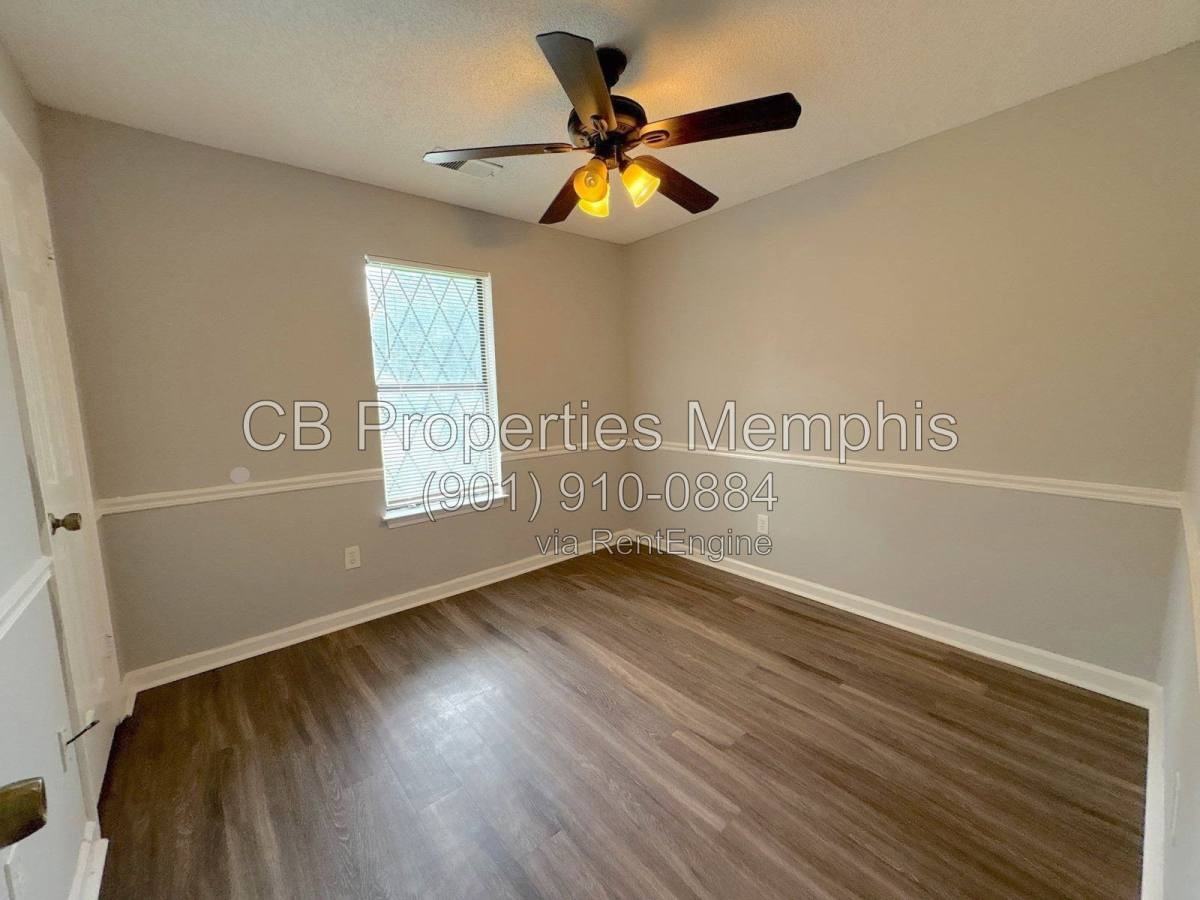 6428 Valleydale Dr - Photo 7 of 10
