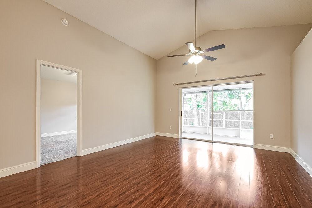 813 Shell Ln - Photo 3 of 16