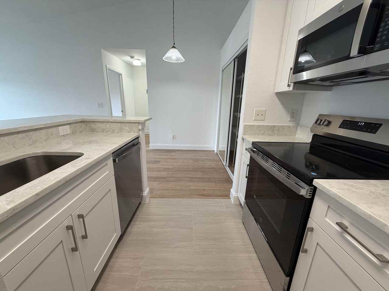 14880 Pleasant Bay Ln #2205 - Photo 7 of 19