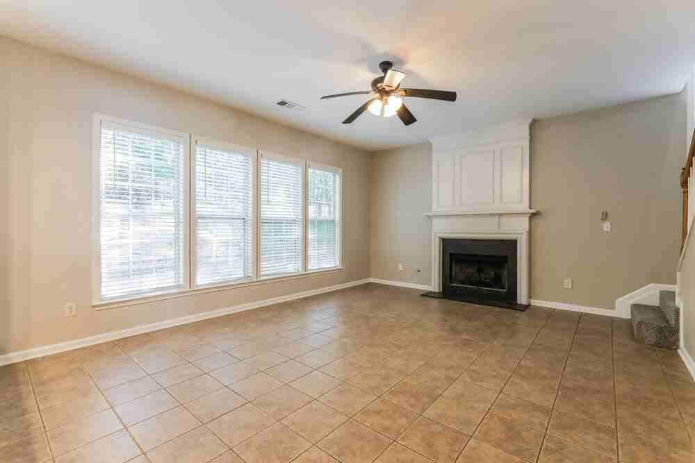 6365 Whirlaway Dr - Photo 5 of 17