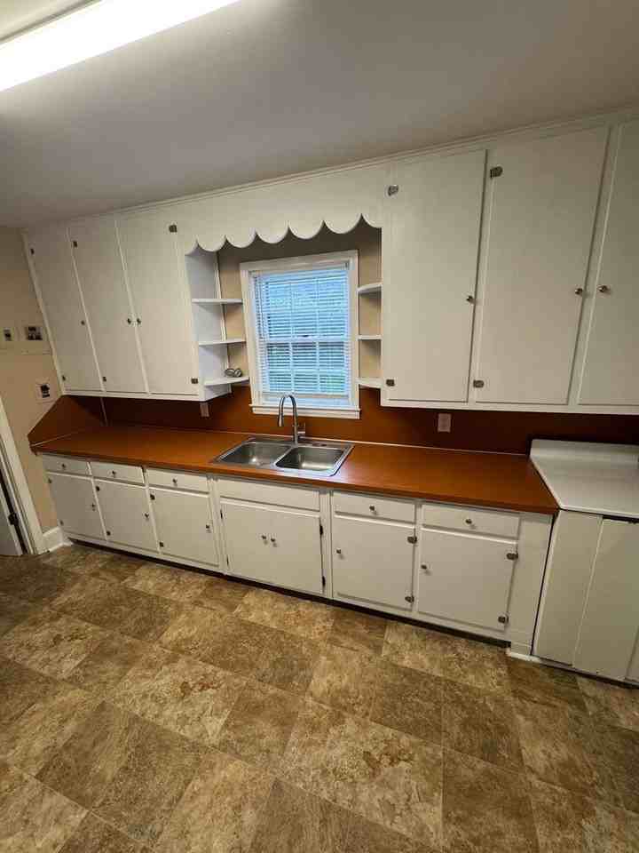 3016 Hilton Rd - Photo 5 of 14