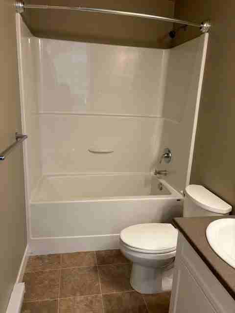 680 2nd Ave - Photo 4 of 13