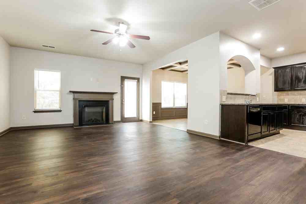 631 Sweet Ashley Way - Photo 4 of 17
