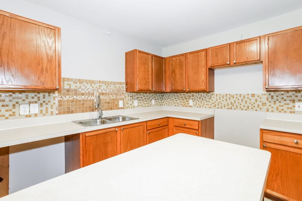 217 Hilltop Dr - Photo 6 of 16