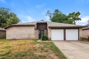 20015 Bishops Gate Ln - Photo 1 of 1