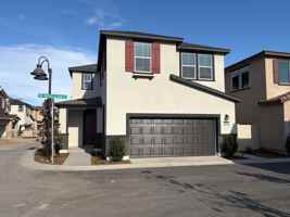 featured image of 40100 Campos Elegantes