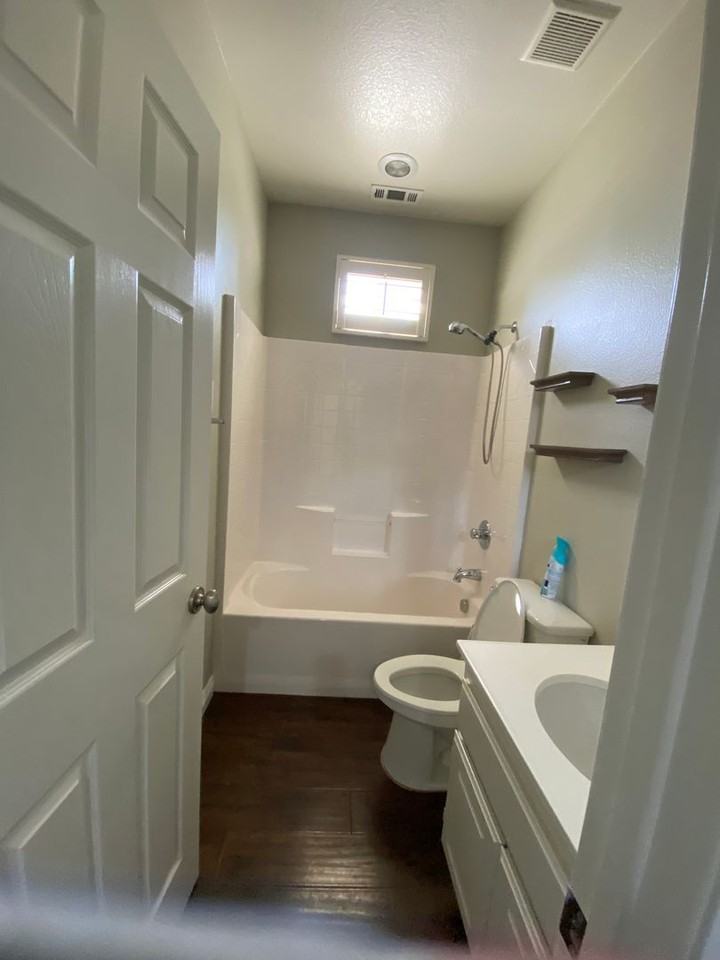 28595 Autumn Ln - Photo 7 of 50