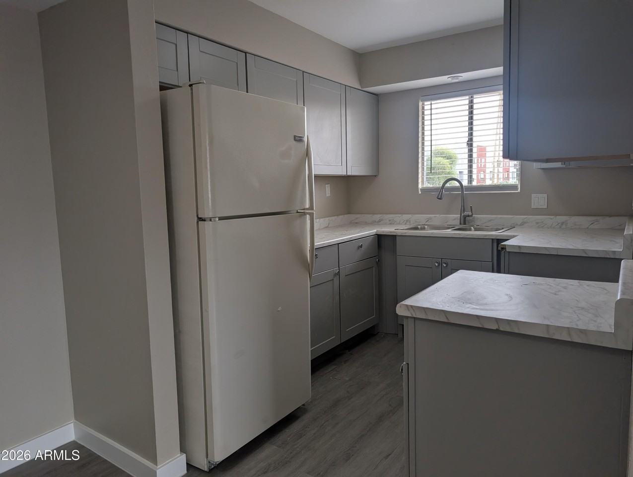 4714 E Belleview St - Photo 5 of 9