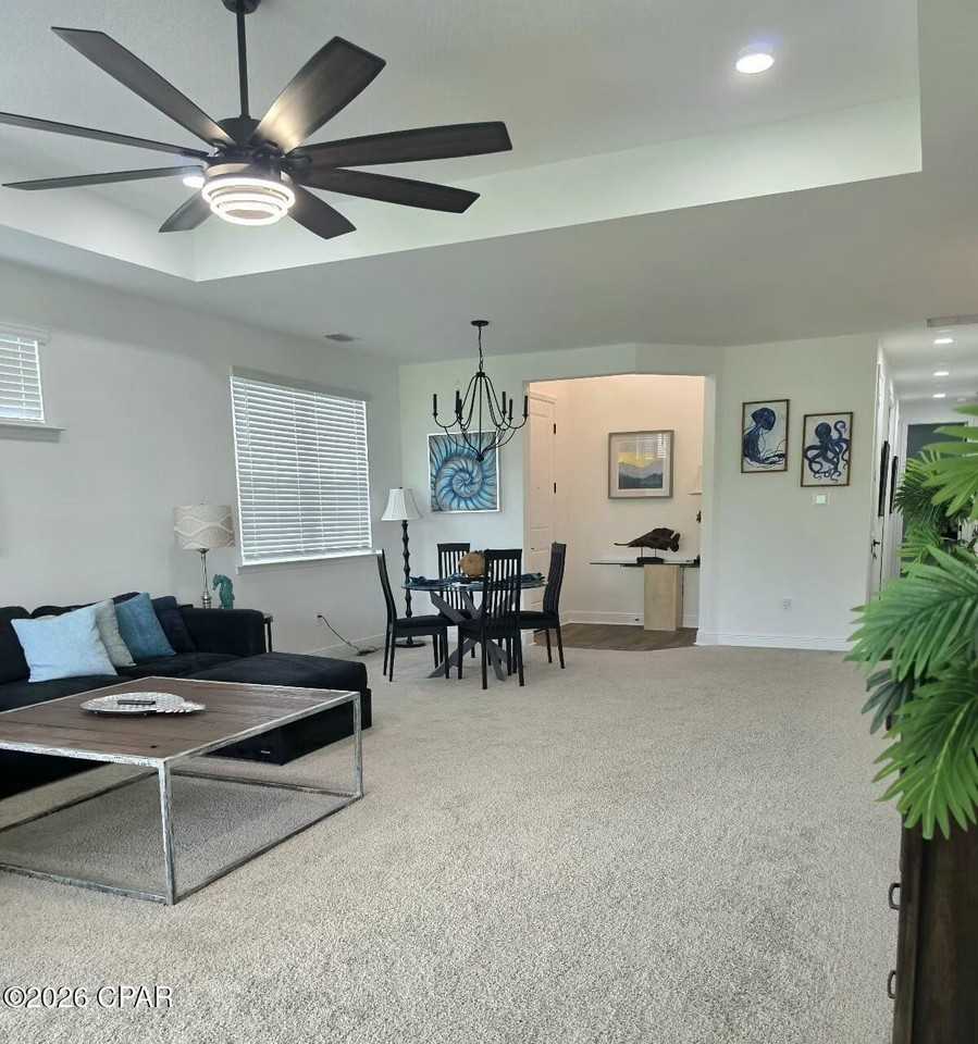 9348 Daydream Dr - Photo 7 of 44