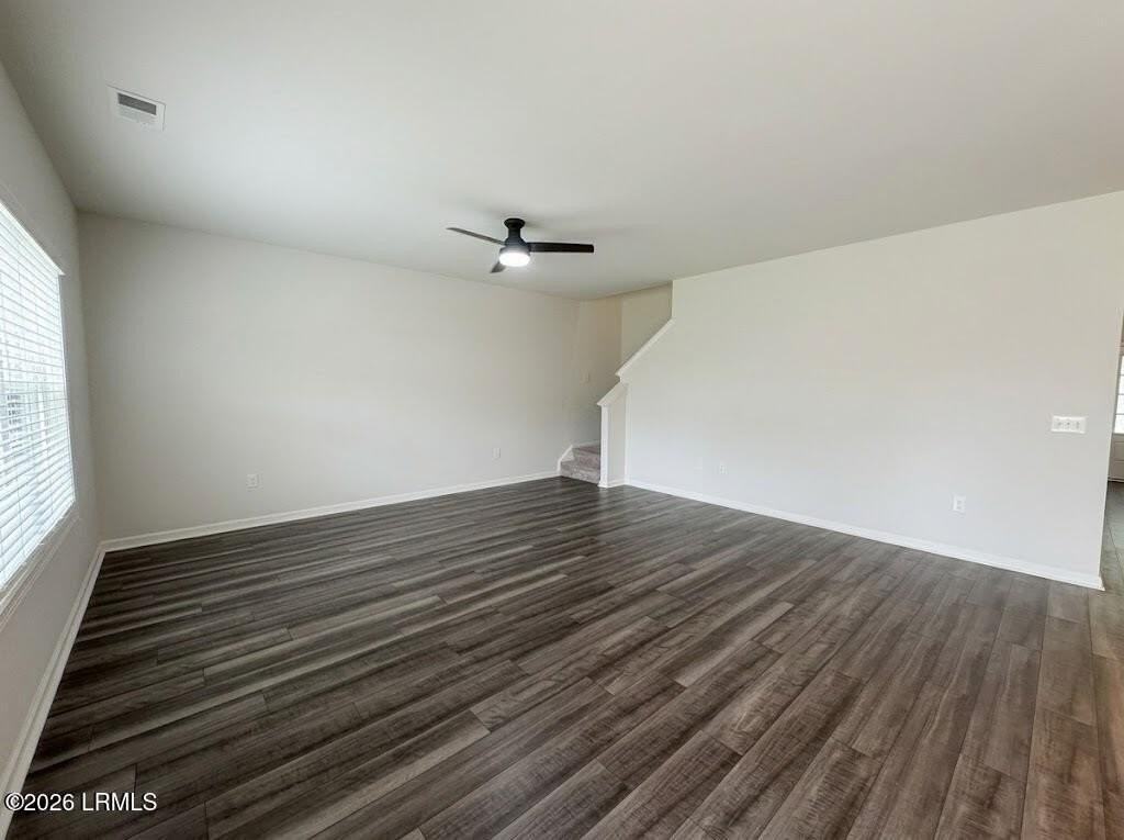 81 Chestnut St - Photo 6 of 26